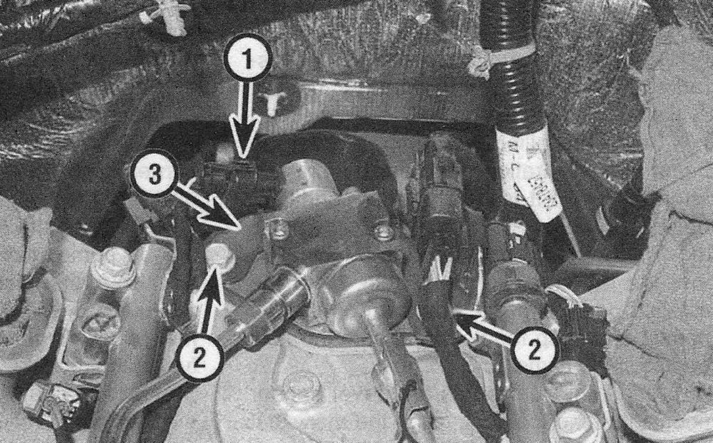 Chevrolet Silverado Fuel and exhaust systems _ High-pressure fuel pump mounting details